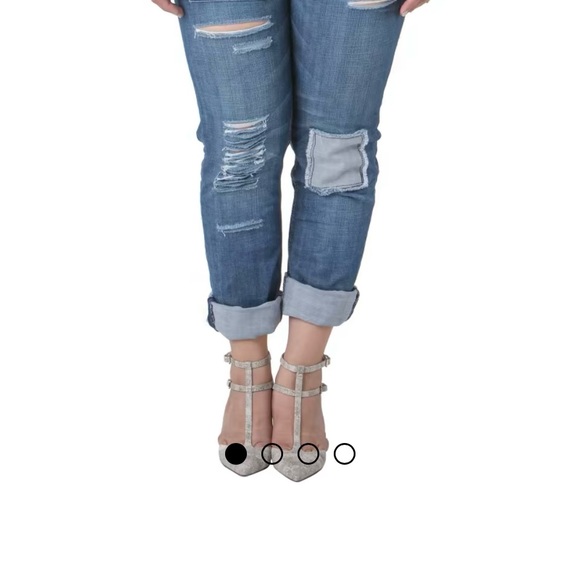 NWOT Standards & Practices Distressed Boyfriend Jeans with Embroidered Patch - Picture 5 of 5